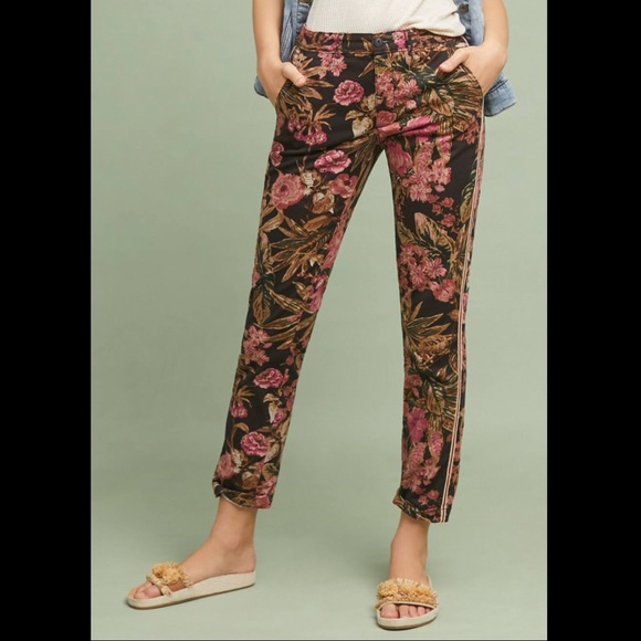 Anthropologie Pants - Anthropologie Sz 28 Floral Side Stripe Pants EUC